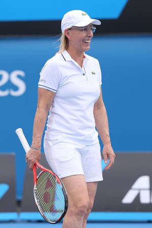 Martina Navratilova Wearing All-white Wallpaper