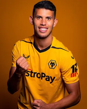 Matheus Nunes Wolverhampton Wanderers Fc Portrait Wallpaper