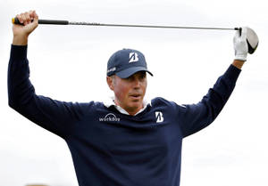 Matt Kuchar Holding Golf Club Wallpaper