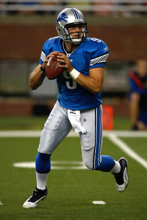 Matthew Stafford Detroit Lions Football Play Wallpaper