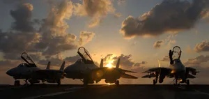 Maverick Flying High - Top Gun Movie Scene Wallpaper