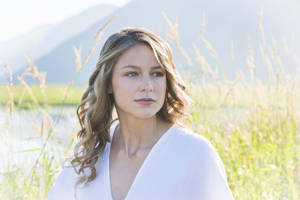 Melissa Benoist White Dress Wallpaper