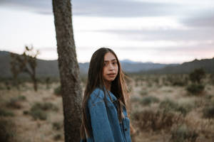 Mexican Girl Brown Grass Wallpaper