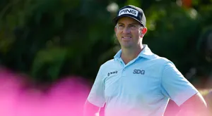 Michael Thompson Smirking Wallpaper