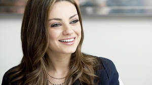 Mila Kunis American Actress Wallpaper