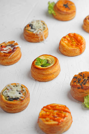 Mini Puff Pastries Bread Wallpaper