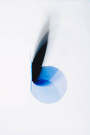 Minimalist Blue Abstract Round Illusions Wallpaper