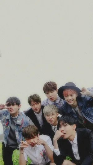 Minimalist Bts Phone Background Wallpaper