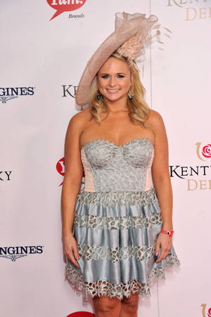 Miranda Lambert In A Blue Dress Wallpaper