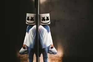 Mirror Marshmello Hd Wallpaper
