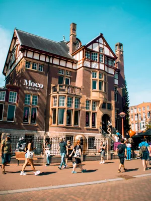 Moco Museum Amsterdam Wallpaper
