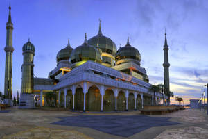 Modern Mosque Malaysia Wallpaper