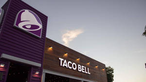 Modern Taco Bell Branch Wallpaper