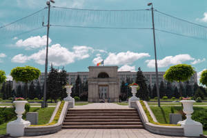 Moldova Triumphal Arch Wallpaper
