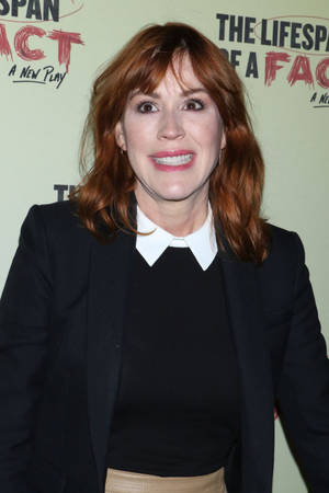 Molly Ringwald Epic Facial Expression Wallpaper