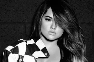 Monochrome Becky G Wallpaper
