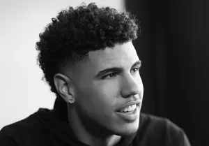 Monochrome Lamelo Ball Wallpaper
