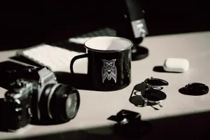 Monochromic Photo Editing Wallpaper