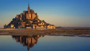 Mont Saint Michel Clear Sky Wallpaper
