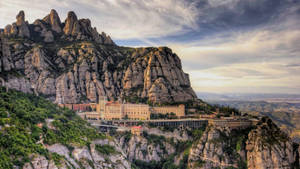 Montserrat Horizon Clouds Wallpaper