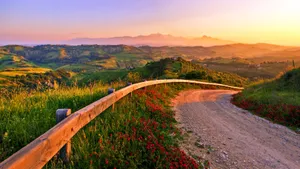 Mountain Country Road Wallpaper