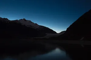 Mountain Lake Wallpaper