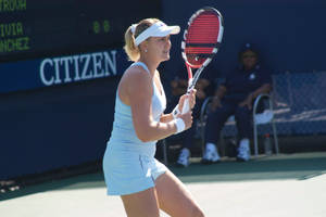 Nadia Petrova Focused On The Match Wallpaper