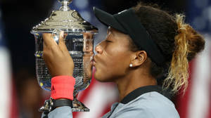 Naomi Osaka Trophy Kiss Wallpaper