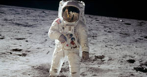 Nasa Apollo Astronaut Wallpaper