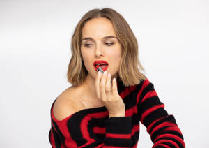 Natalie Portman In Striped Pullover Wallpaper