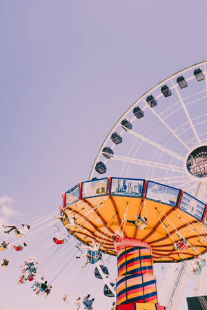 Navy Pier Wave Swinger Wallpaper