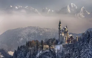 Neuschwanstein Castle In Snowy Bavaria Wallpaper