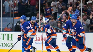 New York Islanders Hockey Players Wallpaper