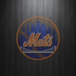 New York Mets In Action On The Field Wallpaper