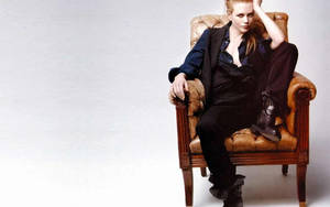 Nicole Kidman Boyish Look Wallpaper