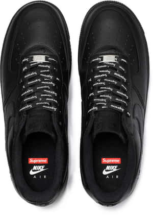 Nike Air Force 1 Low Supreme Wallpaper