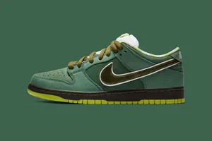 Nike Dunk Low 'green' Wallpaper