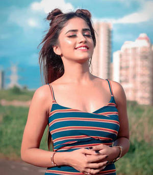 Nisha Guragain Striped Sleeveless Top Wind Wallpaper