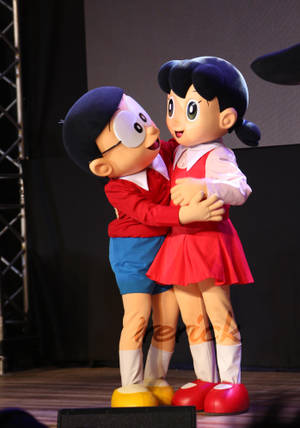 Nobita Shizuka Hd Mascot Play Wallpaper