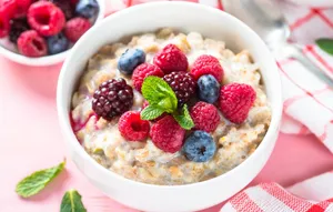 Nutritious Overnight Oatmeal With Mixed Berries Wallpaper