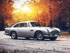 Old Car Aston Martin Db5 Wallpaper