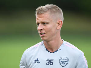 Oleksandr Zinchenko Adidas Arsenal Wallpaper