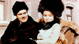 Omar Sharif And Geraldine Chaplin Wallpaper