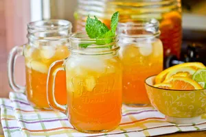 Orange Juices In Mason Jars Wallpaper