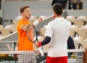 Pablo Carreno Busta Doing Fist Bump Wallpaper