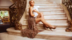 Paris Hilton Boohoo Collection Wallpaper