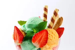 Pastel Ice Cream Strawberry Slice Wallpaper