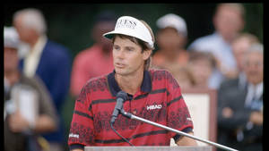 Paul Azinger Speaking With Mic Wallpaper