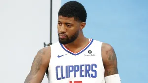 Paul George Close-up Jersey Wallpaper
