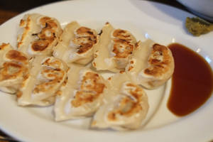 Pierogi Brown Sauce Wallpaper